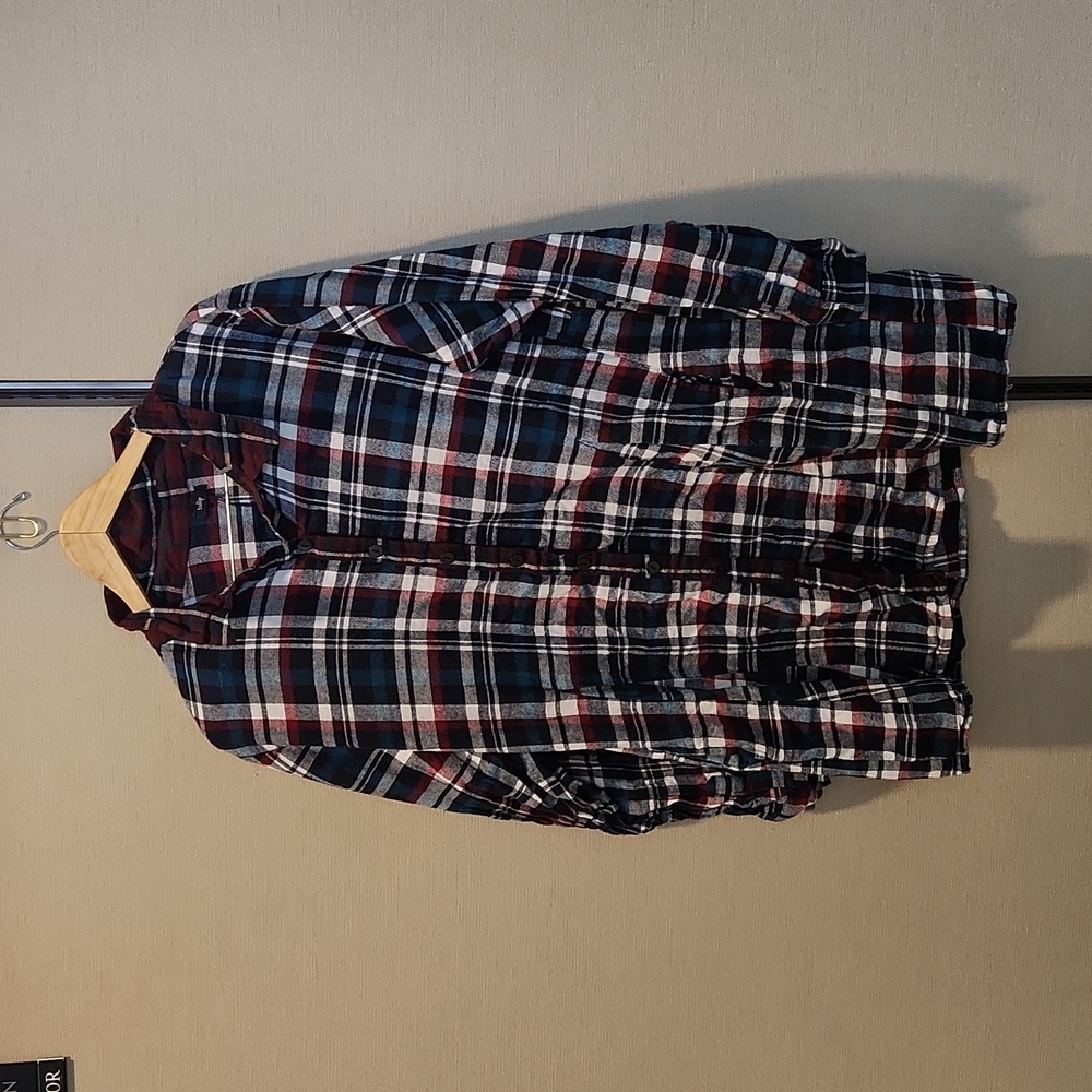 Tulip Flannel Tunic Size XL